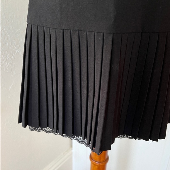 BCBGMAXAZRIA Miniskirt - Picture 3 of 4